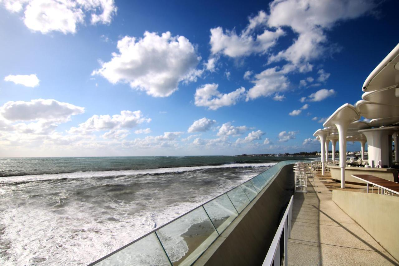 Ferienwohnung Phaedrus Living Seaview Luxury Flat Limnaria 153 Paphos Exterior foto