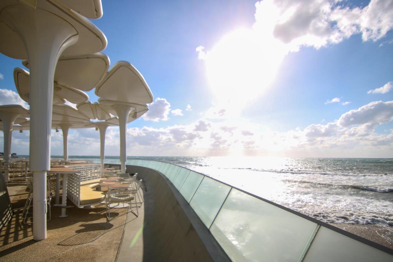 Ferienwohnung Phaedrus Living Seaview Luxury Flat Limnaria 153 Paphos Exterior foto